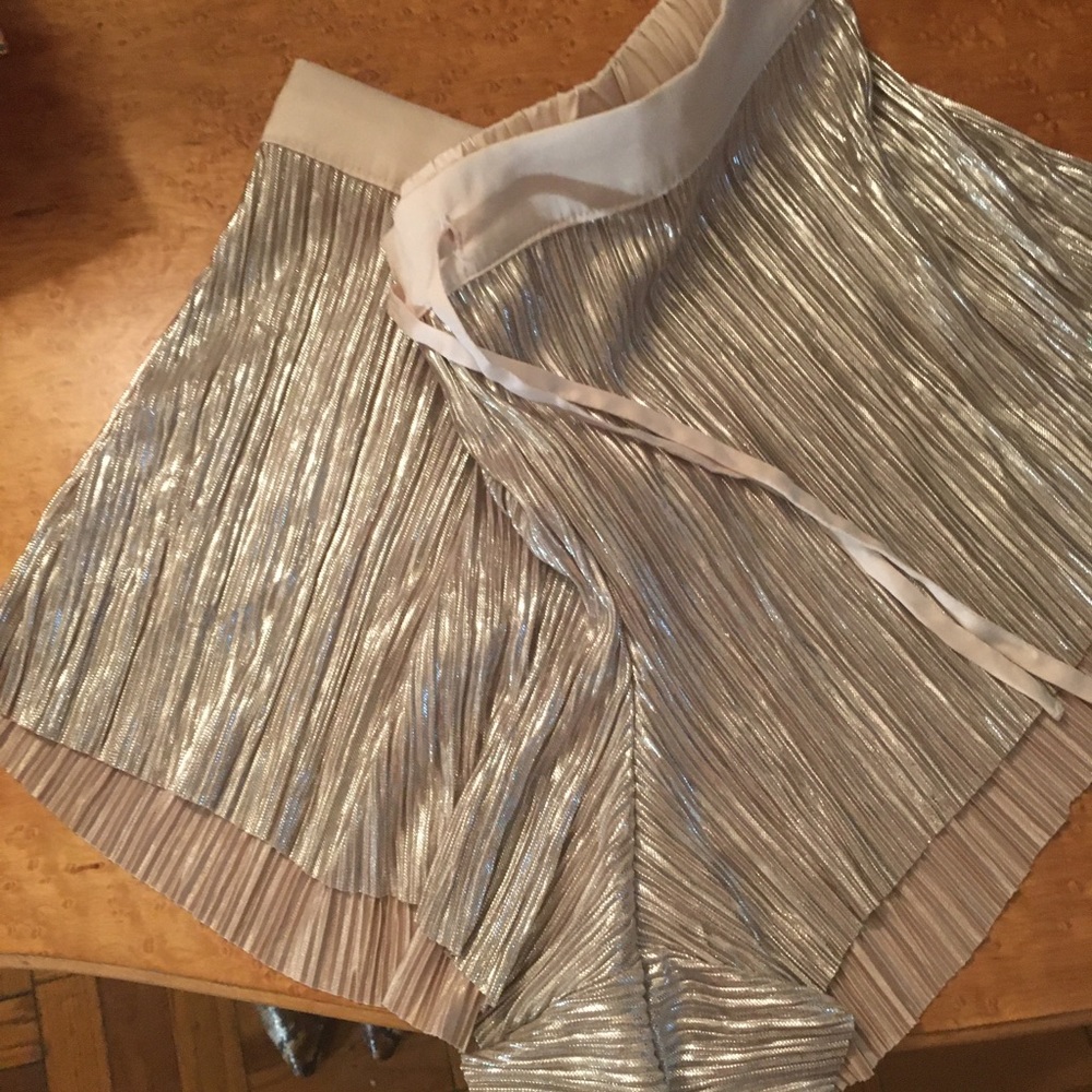 Victoria’s Secret brand new super glam shorts!